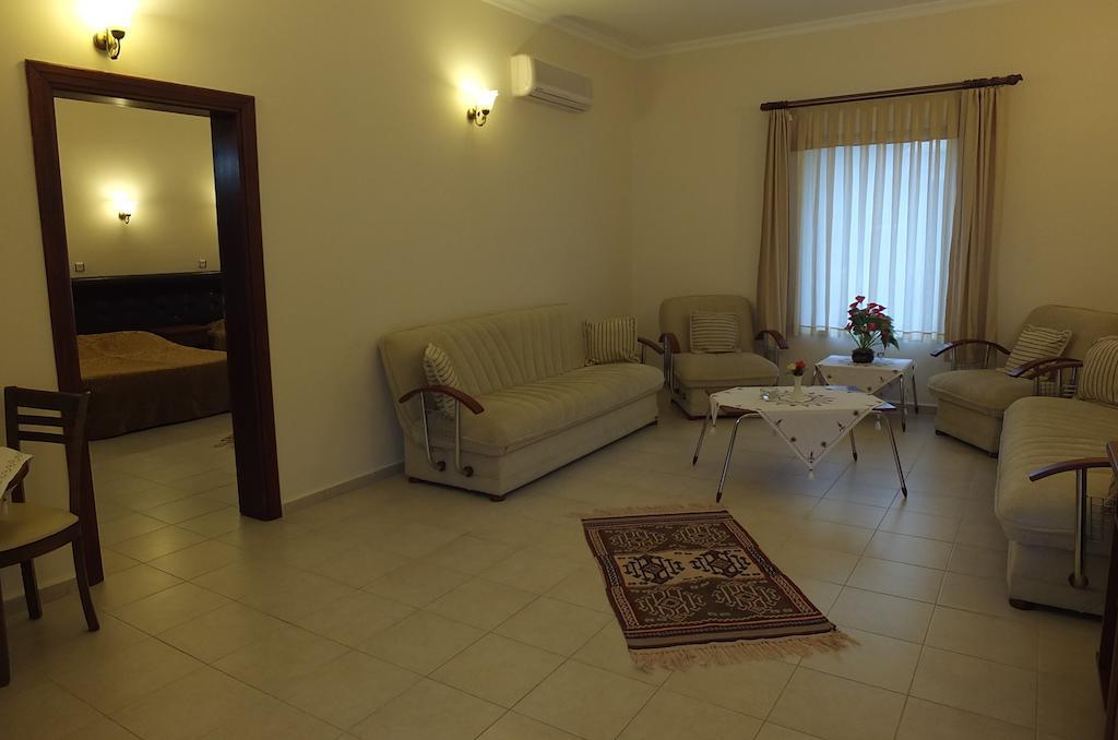 Bacahan Hotel Altınoluk Habitación foto